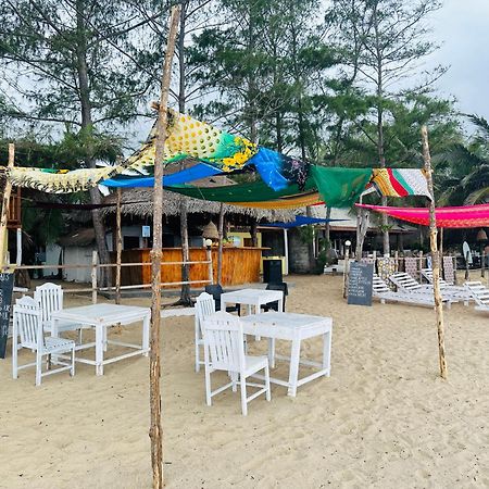 Beach Wave Hotel Vịnh Arugam Ngoại thất bức ảnh