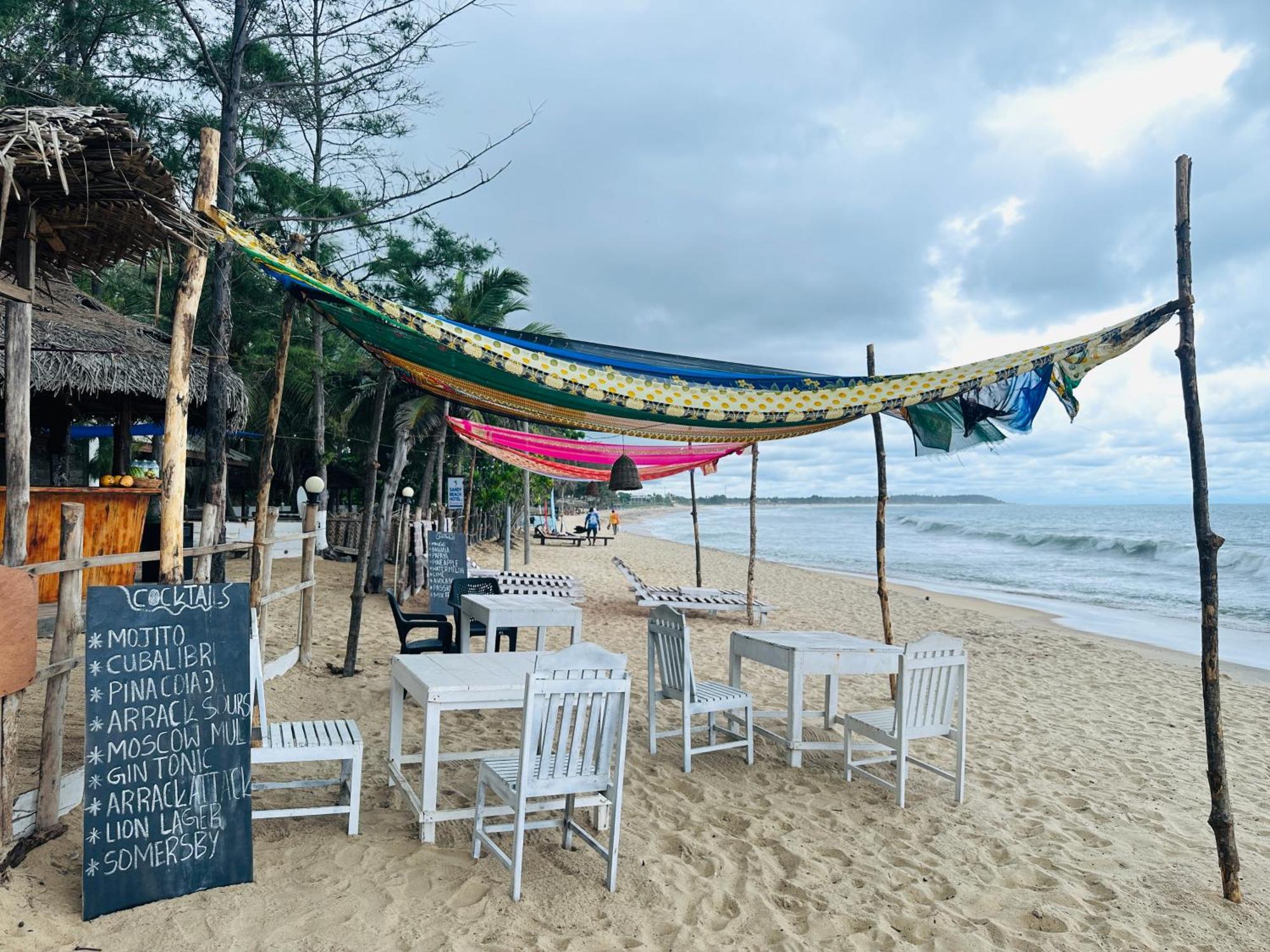 Beach Wave Hotel Vịnh Arugam Ngoại thất bức ảnh