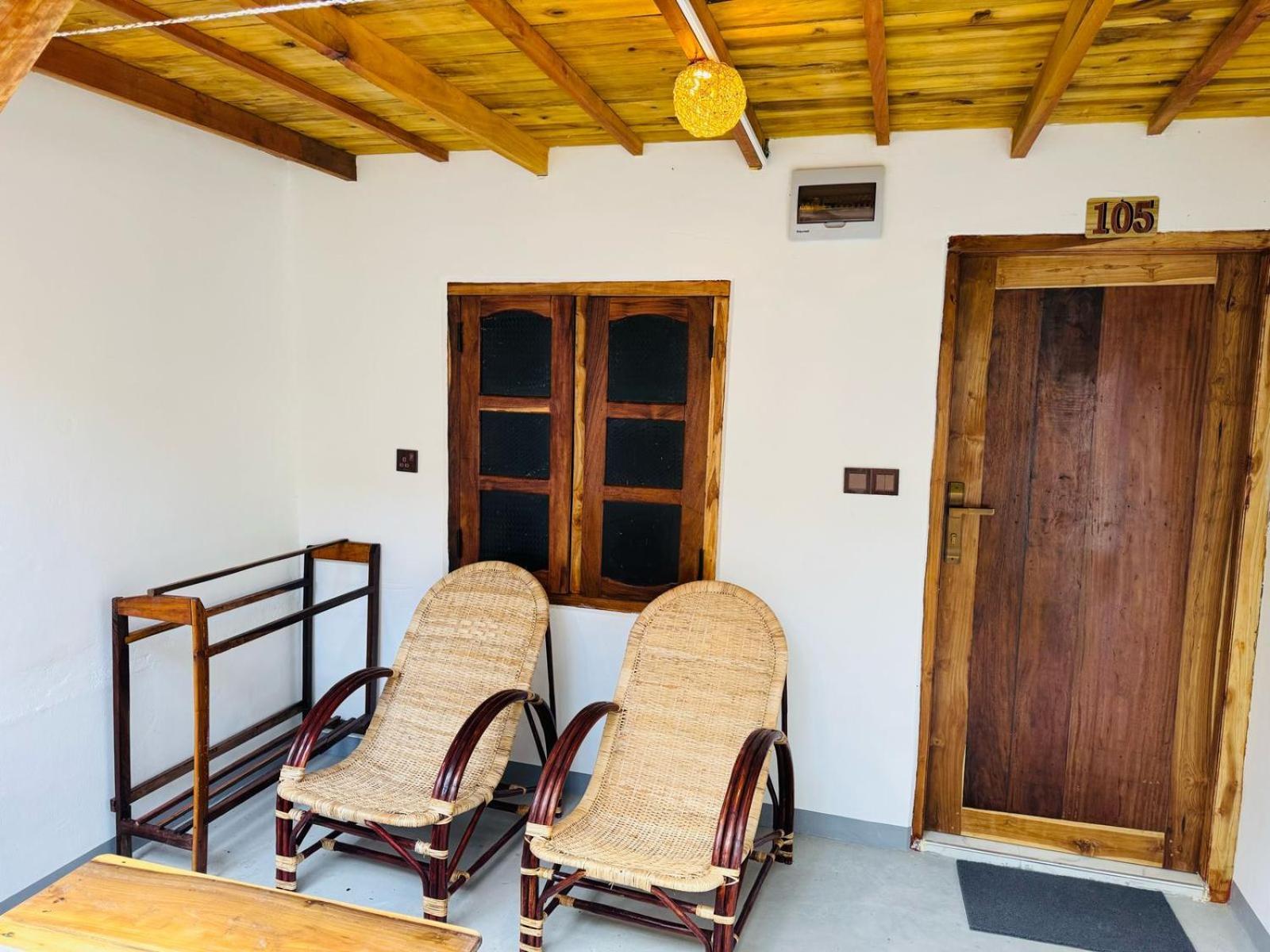 Beach Wave Hotel Vịnh Arugam Ngoại thất bức ảnh