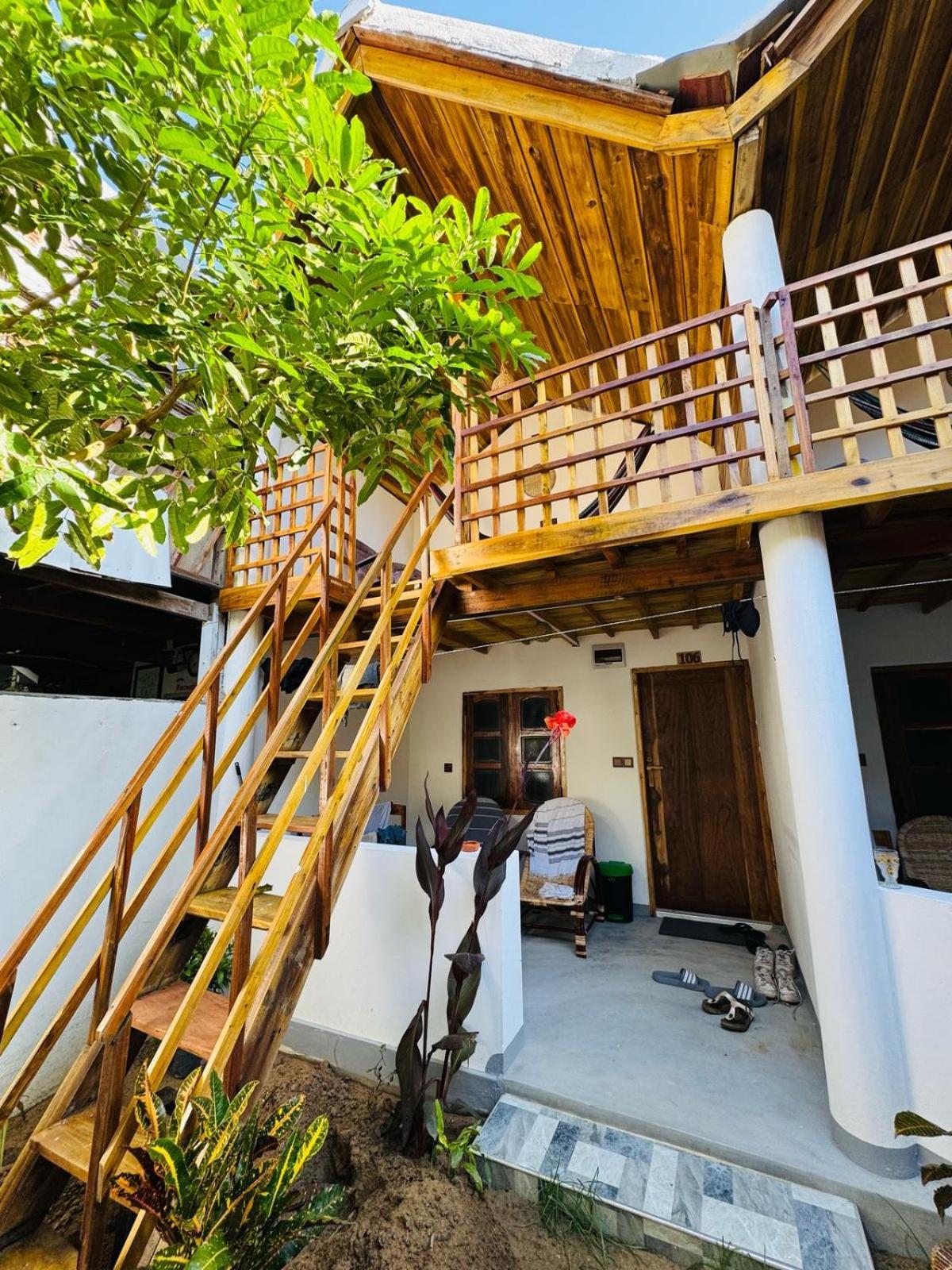 Beach Wave Hotel Vịnh Arugam Ngoại thất bức ảnh