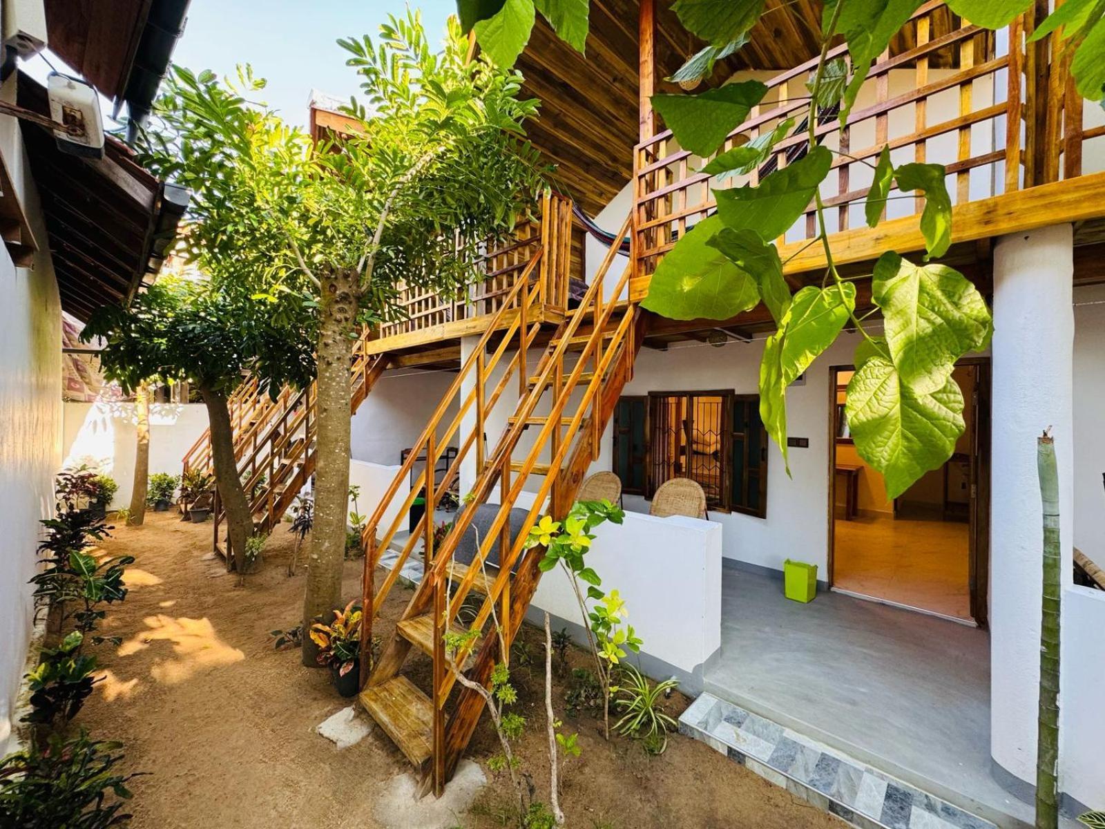 Beach Wave Hotel Vịnh Arugam Ngoại thất bức ảnh